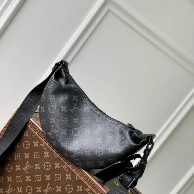 M47158 Black Flower 28.5x15x8cm High Quality Bags - Image 3