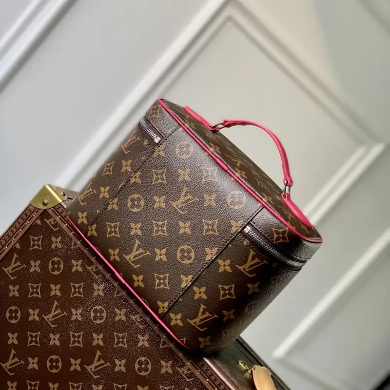 M42265 Rose Red 24x14x17cm High Quality Bags - Image 3