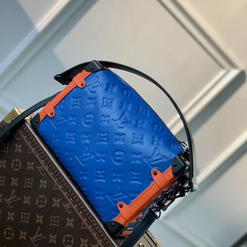 M46358 Blue 21x14x6cm High Quality Bags - Image 3