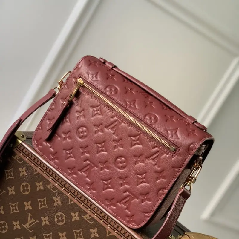M41487 Burgundy 25x19x7cm High Quality Bags - Image 2