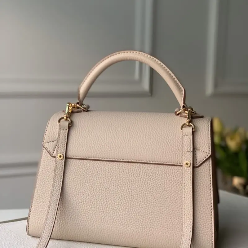 M57092 29x21x12cm High Quality Bags - Image 2