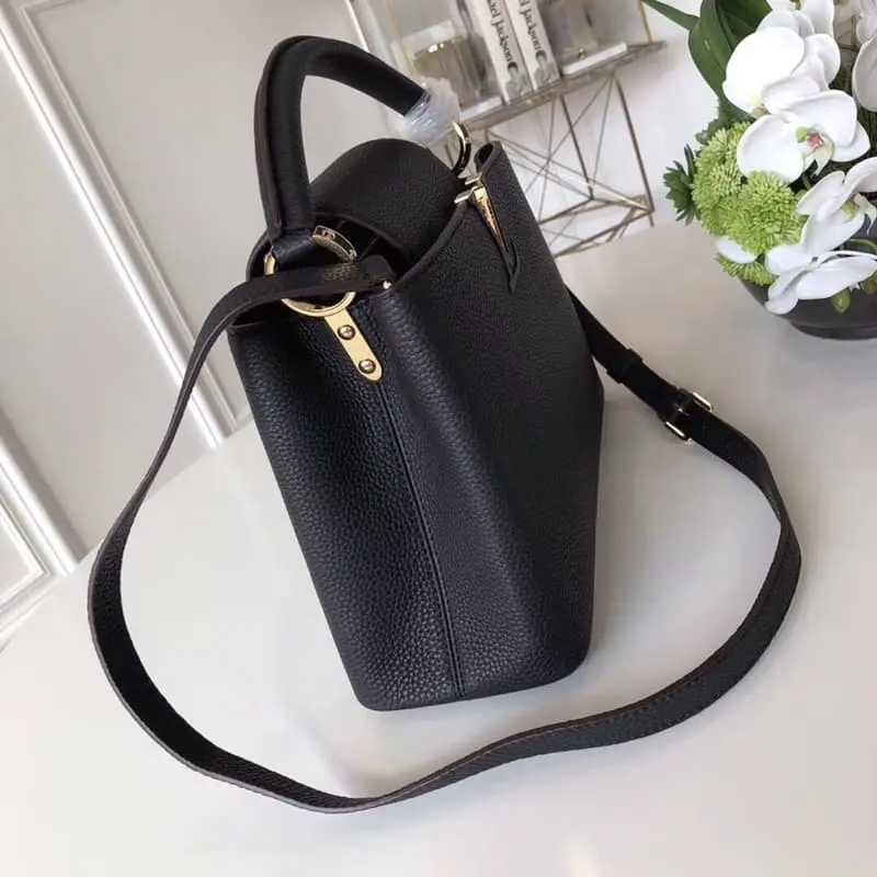 M42259 31x21x11cm High Quality Bags - Image 3