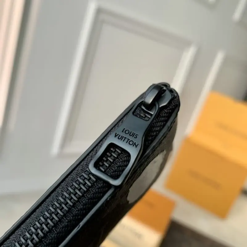 M81929 12x7x1.5cm High Quality Bags - Image 3