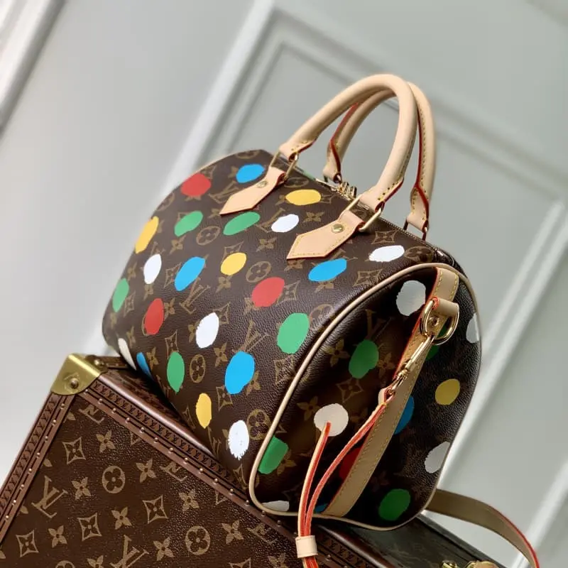 M46433 25x19x15cm High Quality Bags - Image 3