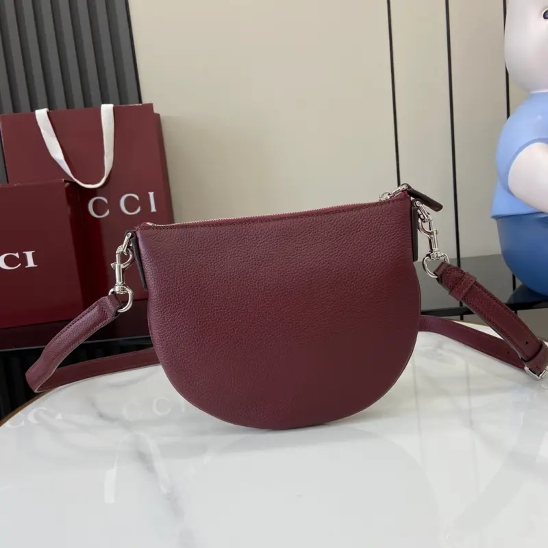 824529 High-Quality Bags - Image 3