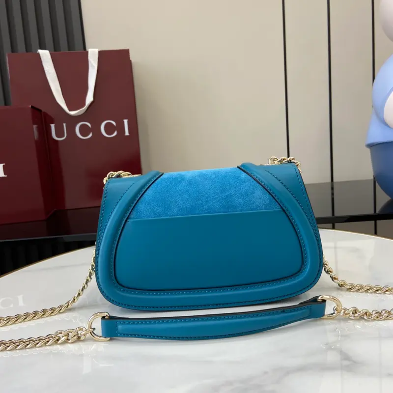 815711 CM 1 High-Quality Bags - Image 3