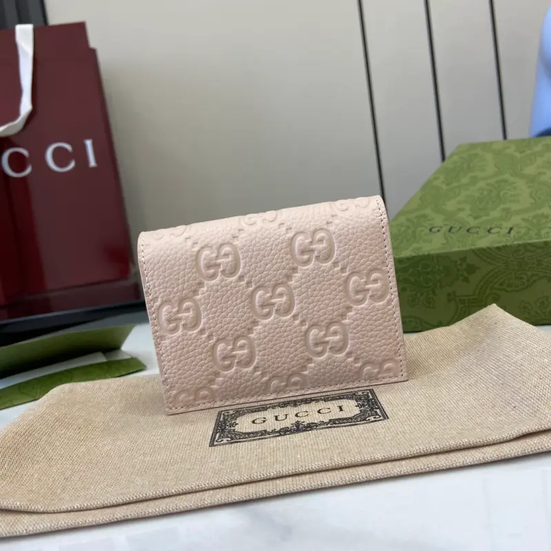 815901 CM 1 High-Quality Bags - Image 3