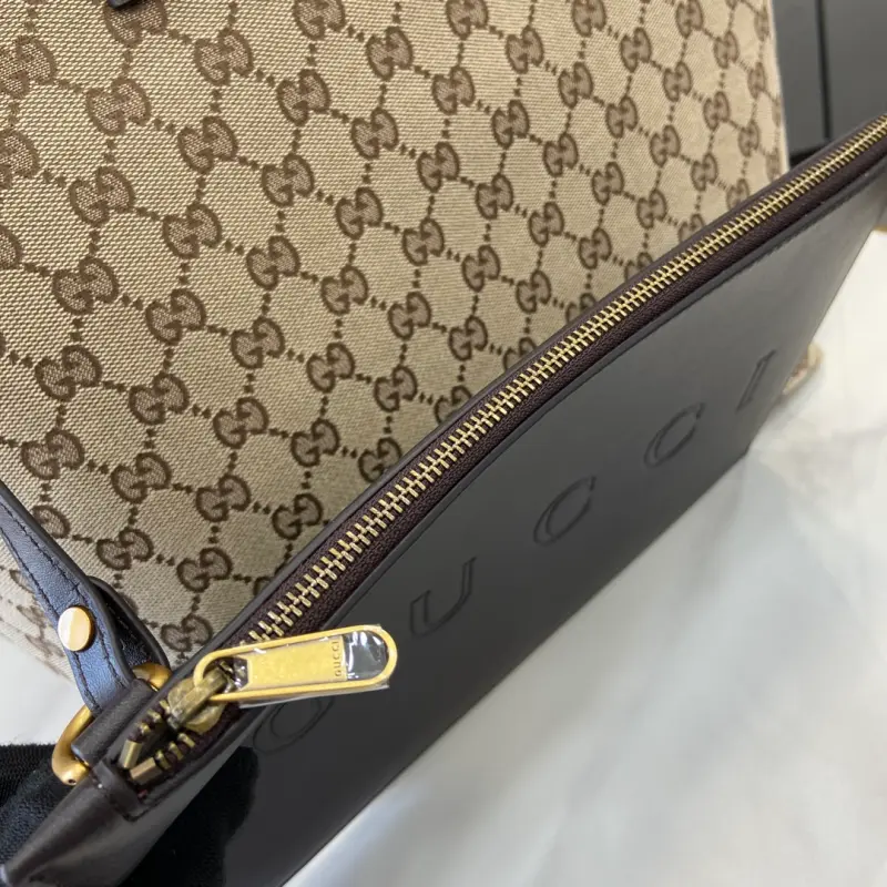 788203 CM 2 High-Quality Bags - Image 5