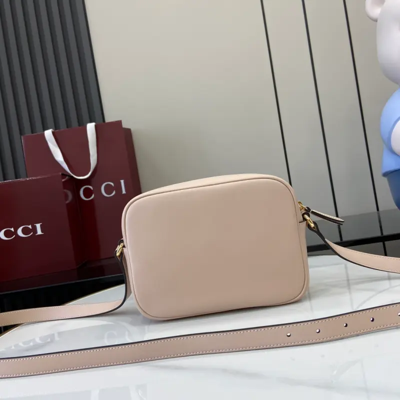 820429 CM 3 High-Quality Bags - Image 3