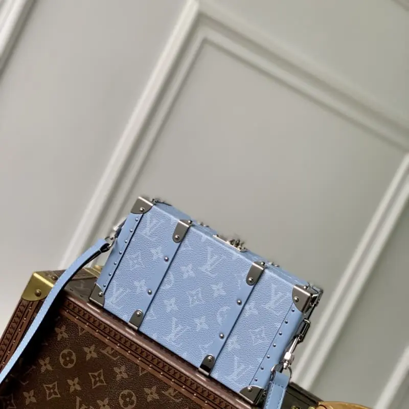 M13562 12.3x6x21.5cm High Quality Bags - Image 3