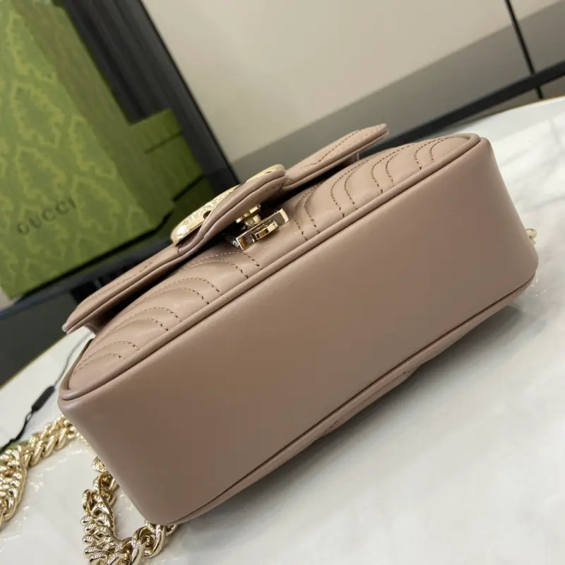 811238 CM 2 High-Quality Bags - Image 3