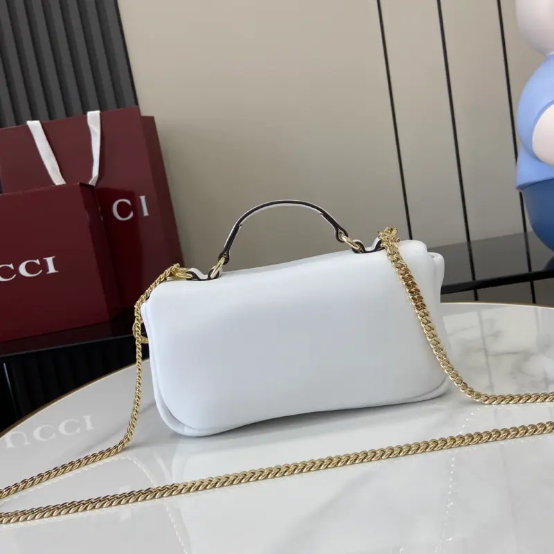 806017 CM 12 High-Quality Bags - Image 3