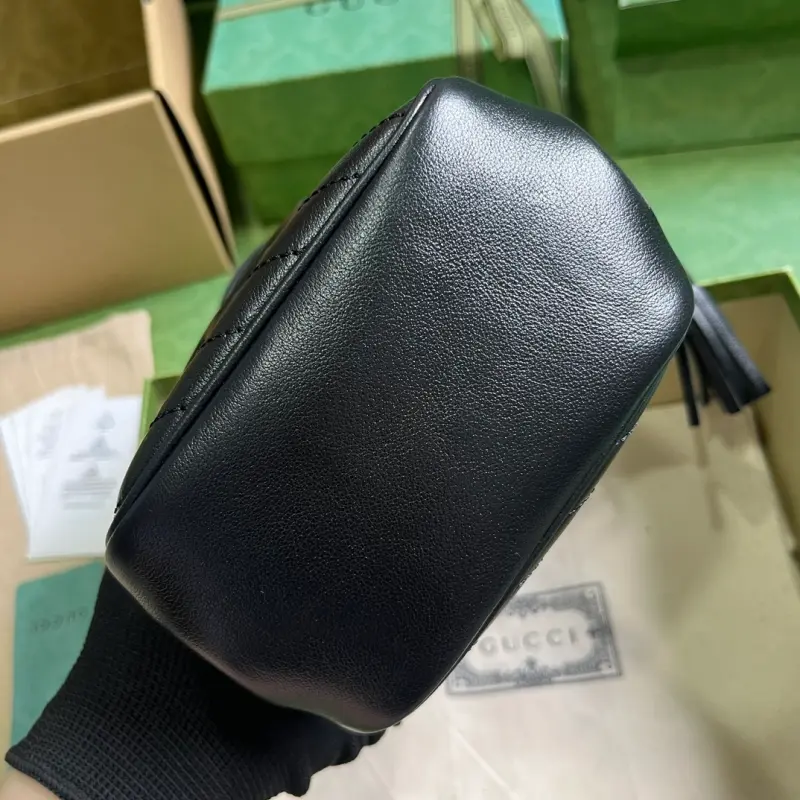 760313 CM 1 High-Quality Bags - Image 3