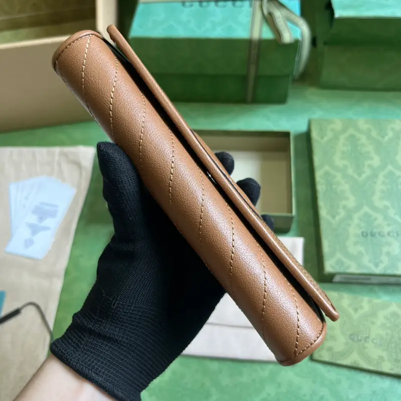 760302 CM 4 High-Quality Bags - Image 3