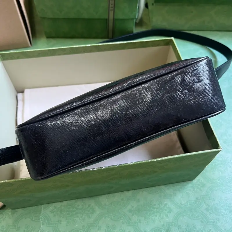 760342 CM 1 High-Quality Bags - Image 3