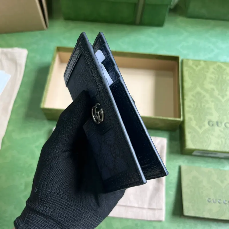 734943 CM 1 High-Quality Bags - Image 3