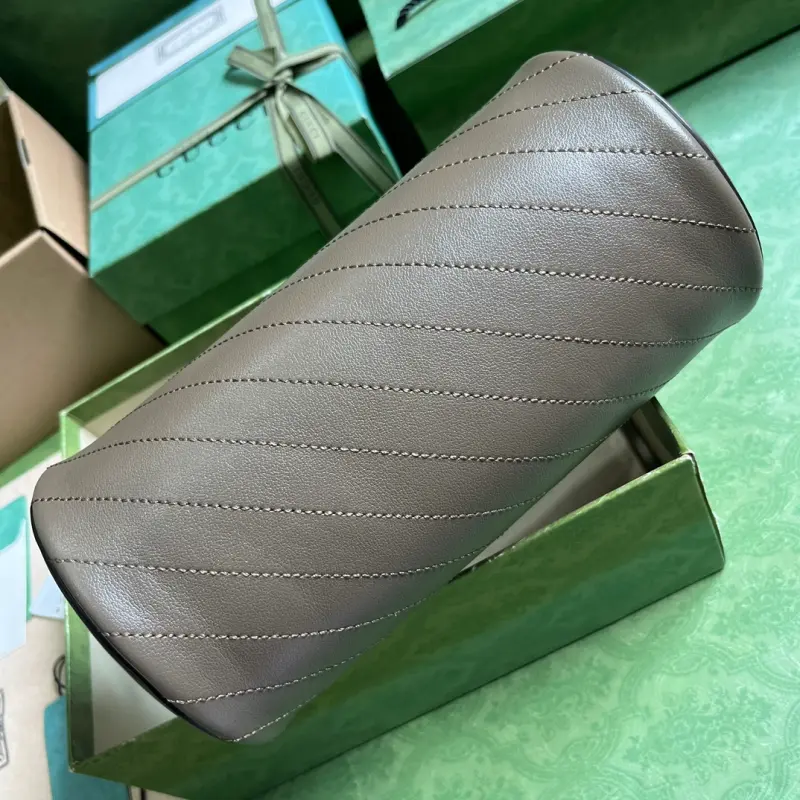 760169 CM 3 High-Quality Bags - Image 3