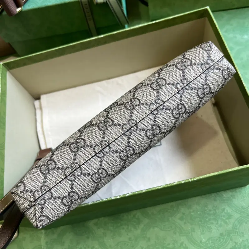 760021 CM 1 High-Quality Bags - Image 3