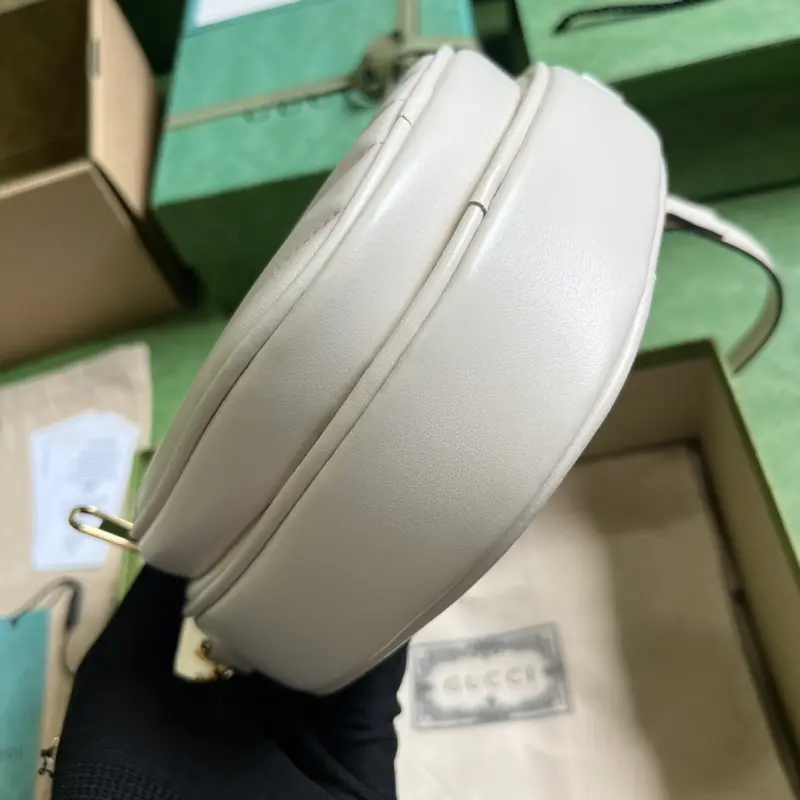 751628 CM 2 High-Quality Bags - Image 3