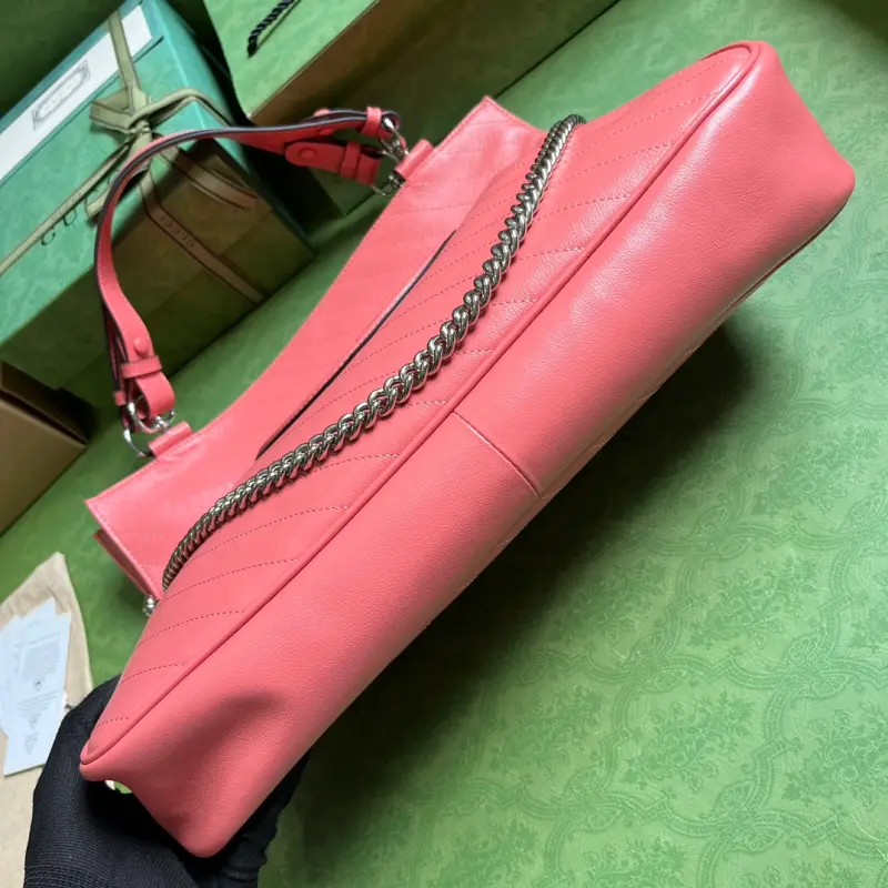 751516 CM 9 High-Quality Bags - Image 3
