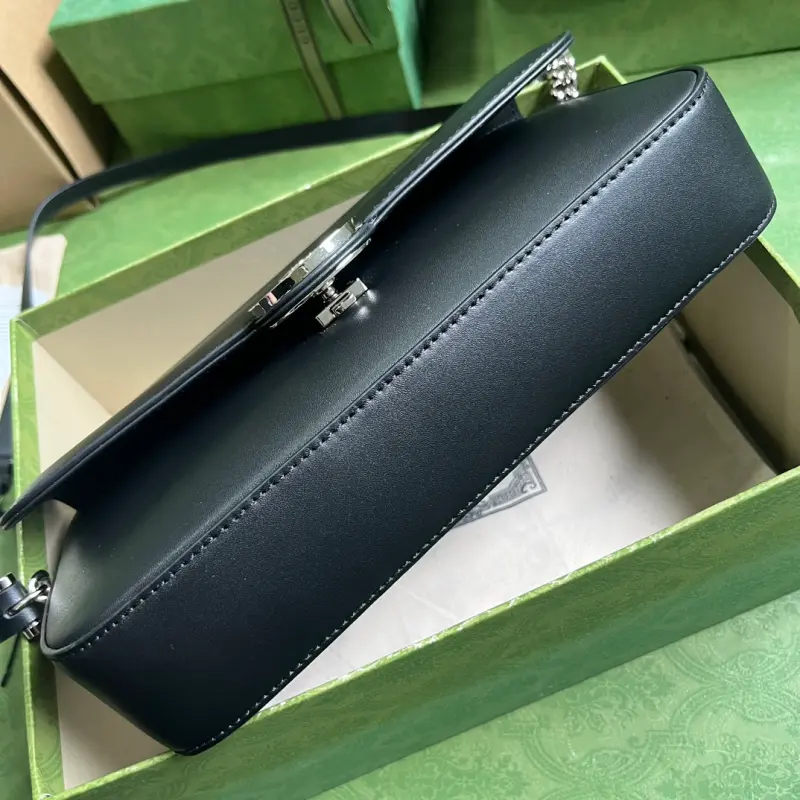 739721 CM 1 High-Quality Bags - Image 3