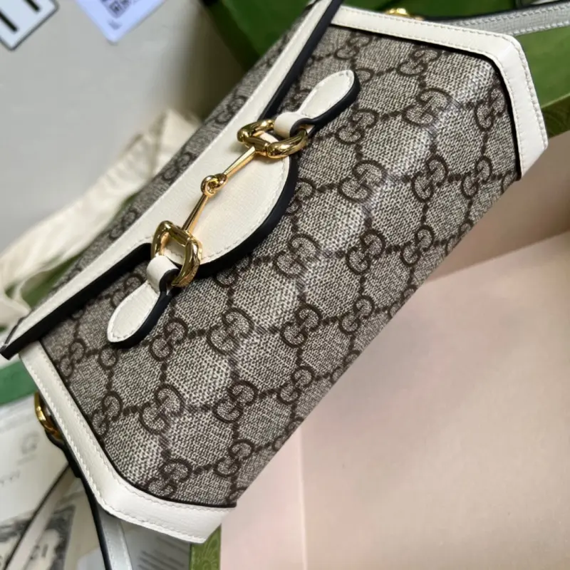 699296 CM 1 High-Quality Bags - Image 3