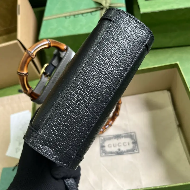 739079 High-Quality Bags - Image 3