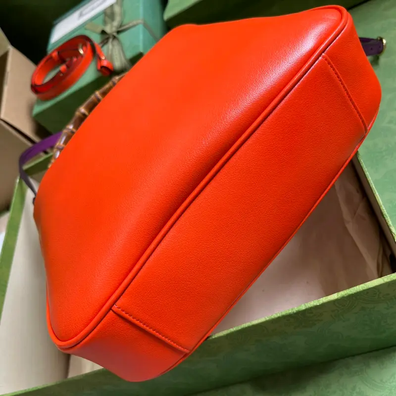 746124 CM 3 High-Quality Bags - Image 3