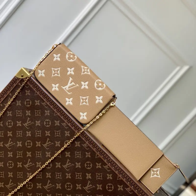 M12754 Silkscreen 21x11x2cm High Quality Bags - Image 3