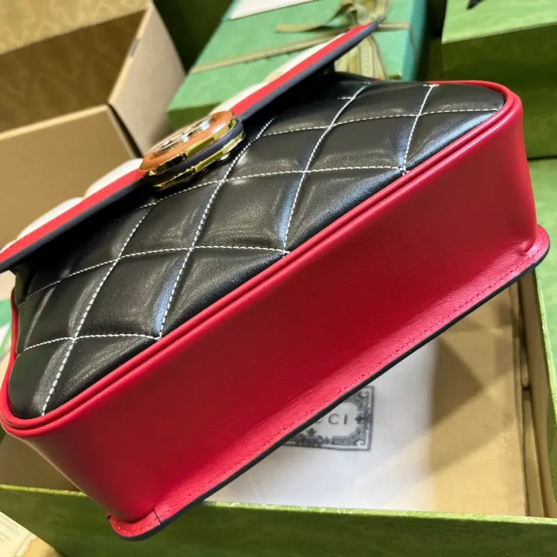 740834 CM 1 High-Quality Bags - Image 3