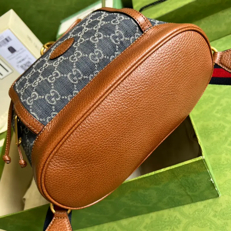 674147 CM 2 High-Quality Bags - Image 3