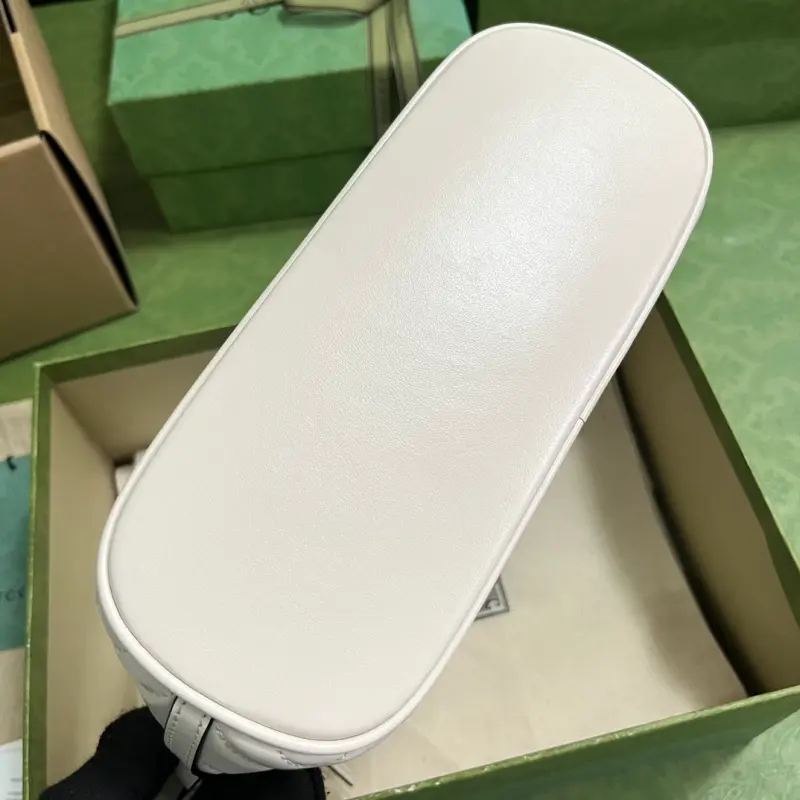 739166 CM 2 High-Quality Bags - Image 3