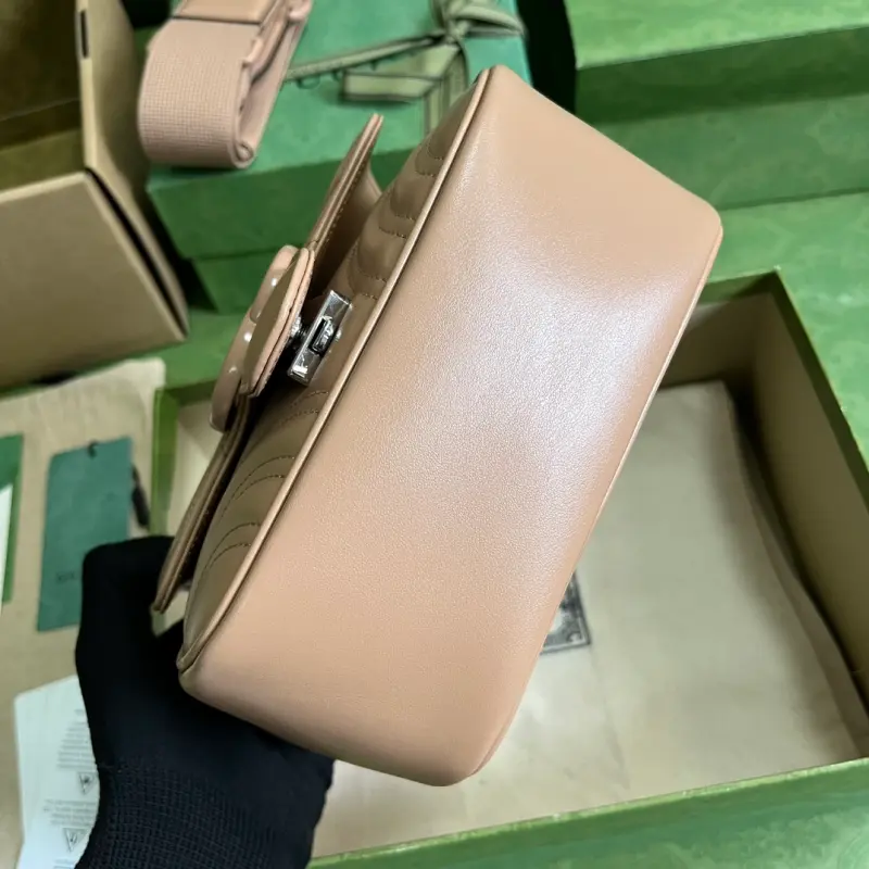 739681 CM 2 High-Quality Bags - Image 3