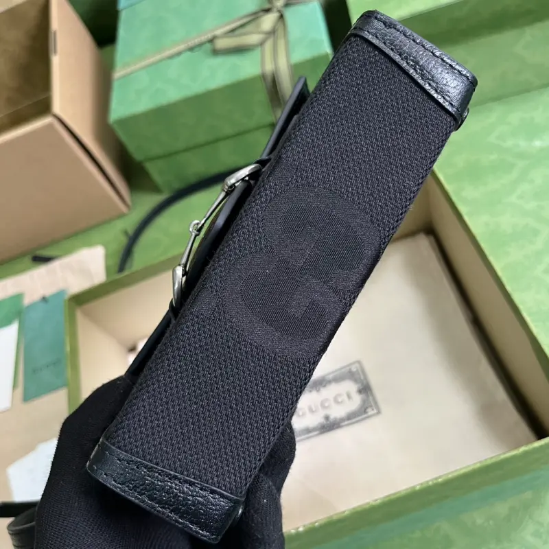 699296 CM 6 High-Quality Bags - Image 3