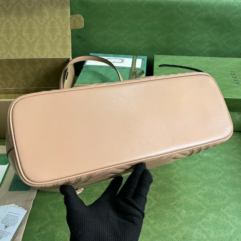 739684 CM 1 High-Quality Bags - Image 3