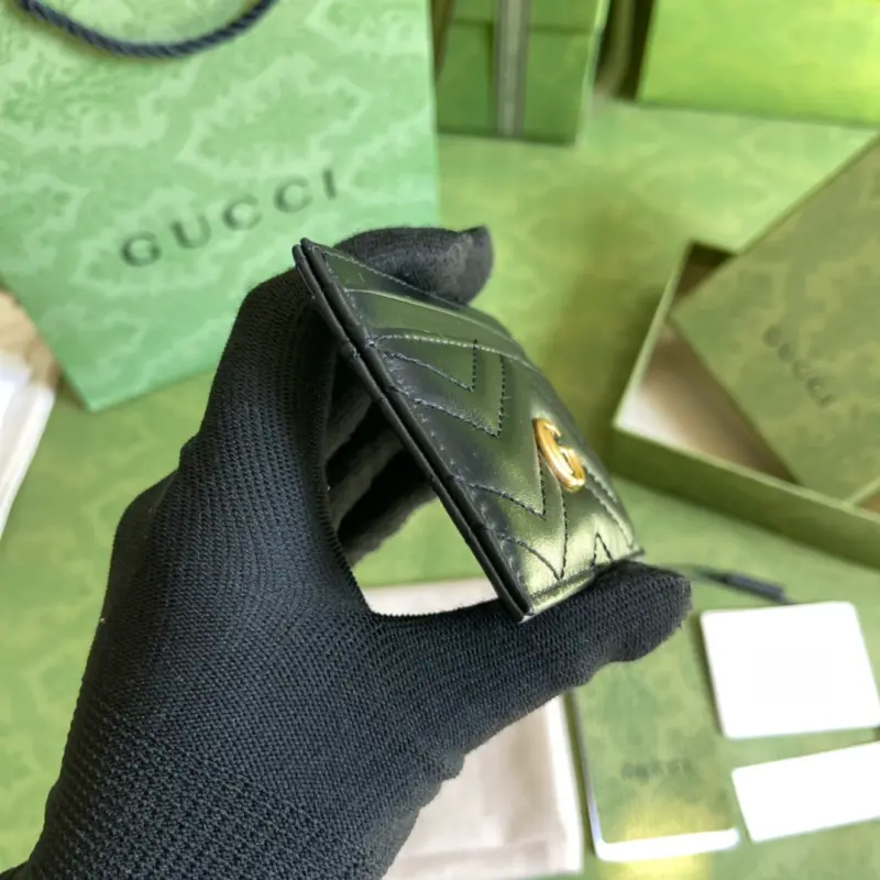 443127 CM 8 High-Quality Bags - Image 3