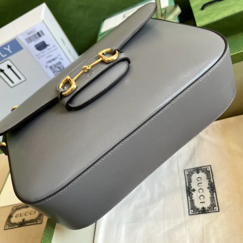 700457 CM 2 High-Quality Bags - Image 3