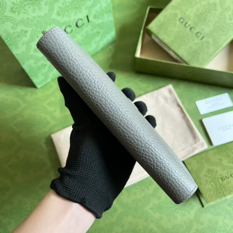 456117 CM 1 High-Quality Bags - Image 3