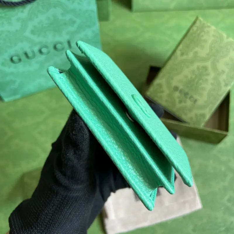 456126 CM 3 High-Quality Bags - Image 3