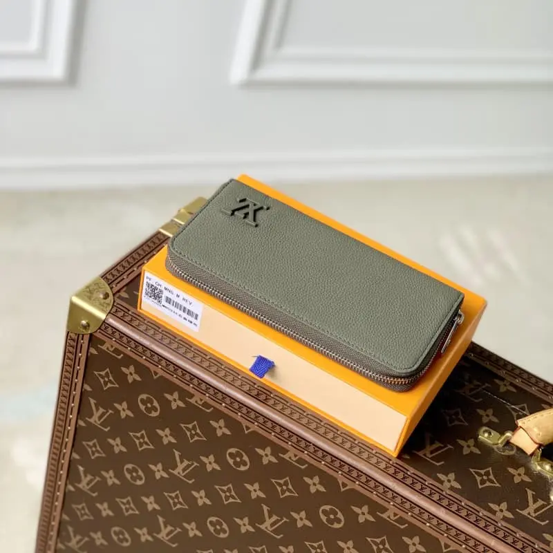 M80334 Green 21x2.5x10cm High Quality Bags - Image 3