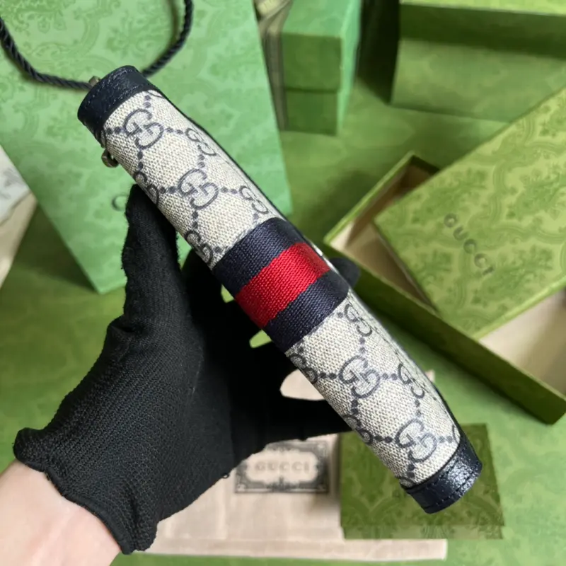 523154 CM 3 High-Quality Bags - Image 3