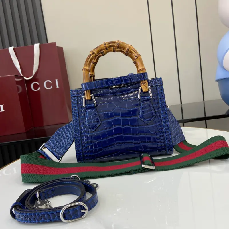 702732 CM 2 High-Quality Bags - Image 3