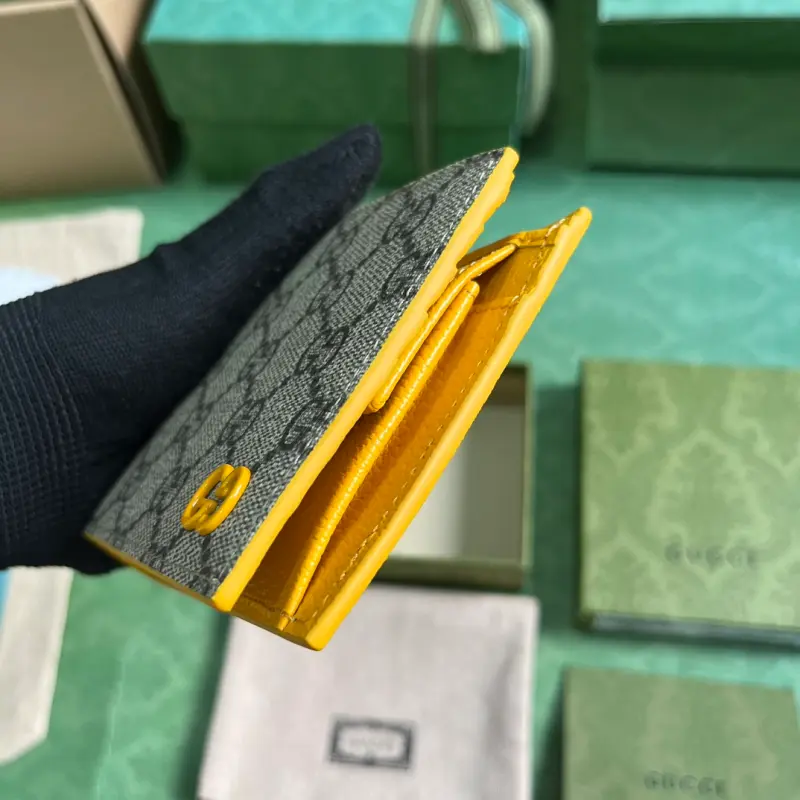 768244 CM 3 High-Quality Bags - Image 3