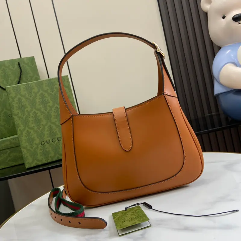 782849 CM 1 High-Quality Bags - Image 3