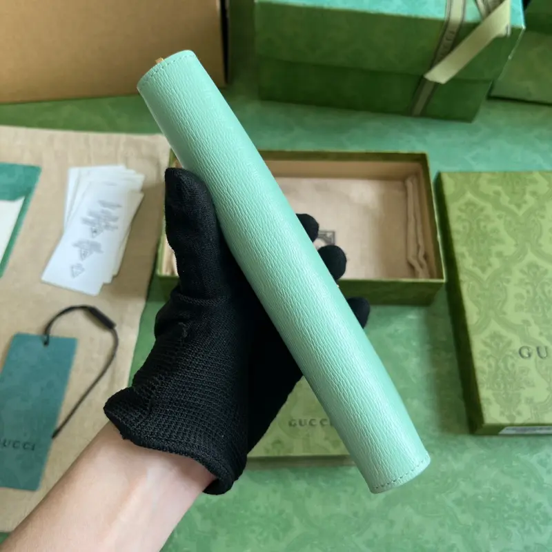 772642 CM 2 High-Quality Bags - Image 3