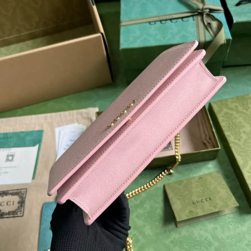 772643 CM 3 High-Quality Bags - Image 3