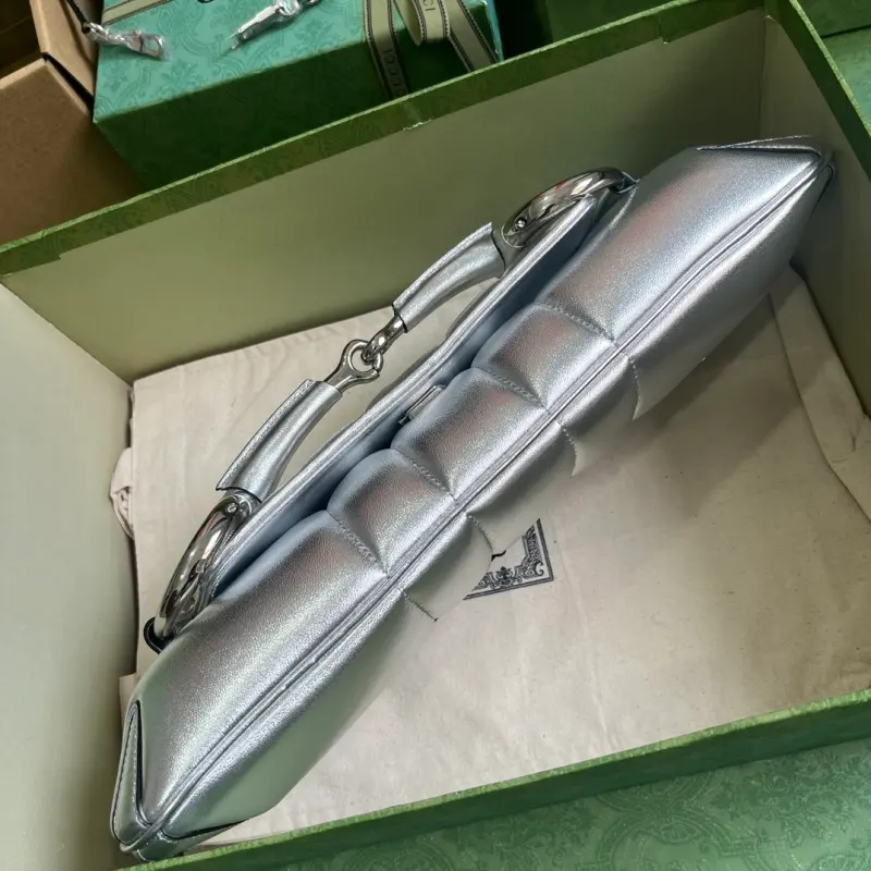 764255 CM 5 High-Quality Bags - Image 3