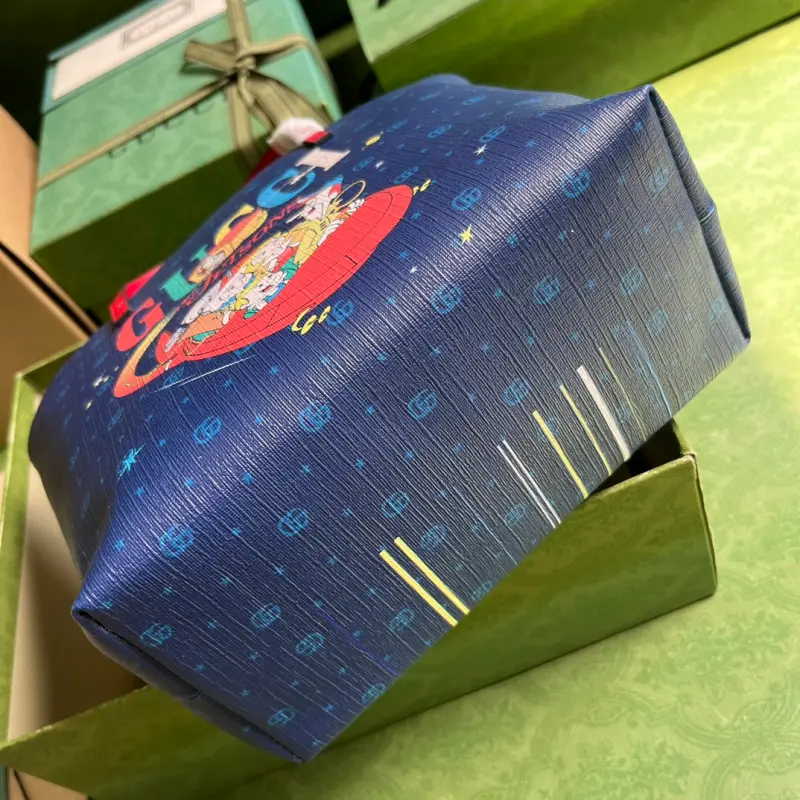 410812 CM 1 High-Quality Bags - Image 3