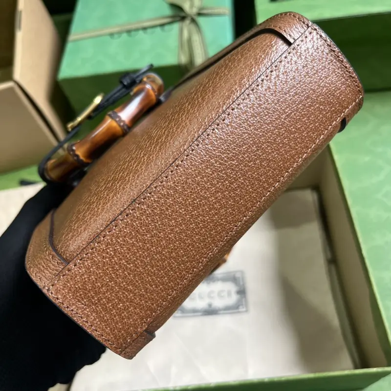 739079 CM 2 High-Quality Bags - Image 4