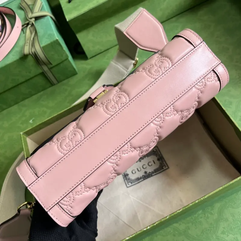 724529 CM 1 High-Quality Bags - Image 3